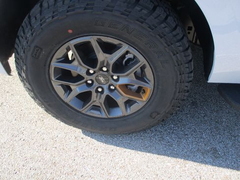 New 2025 Ford Expedition Tremor image 26