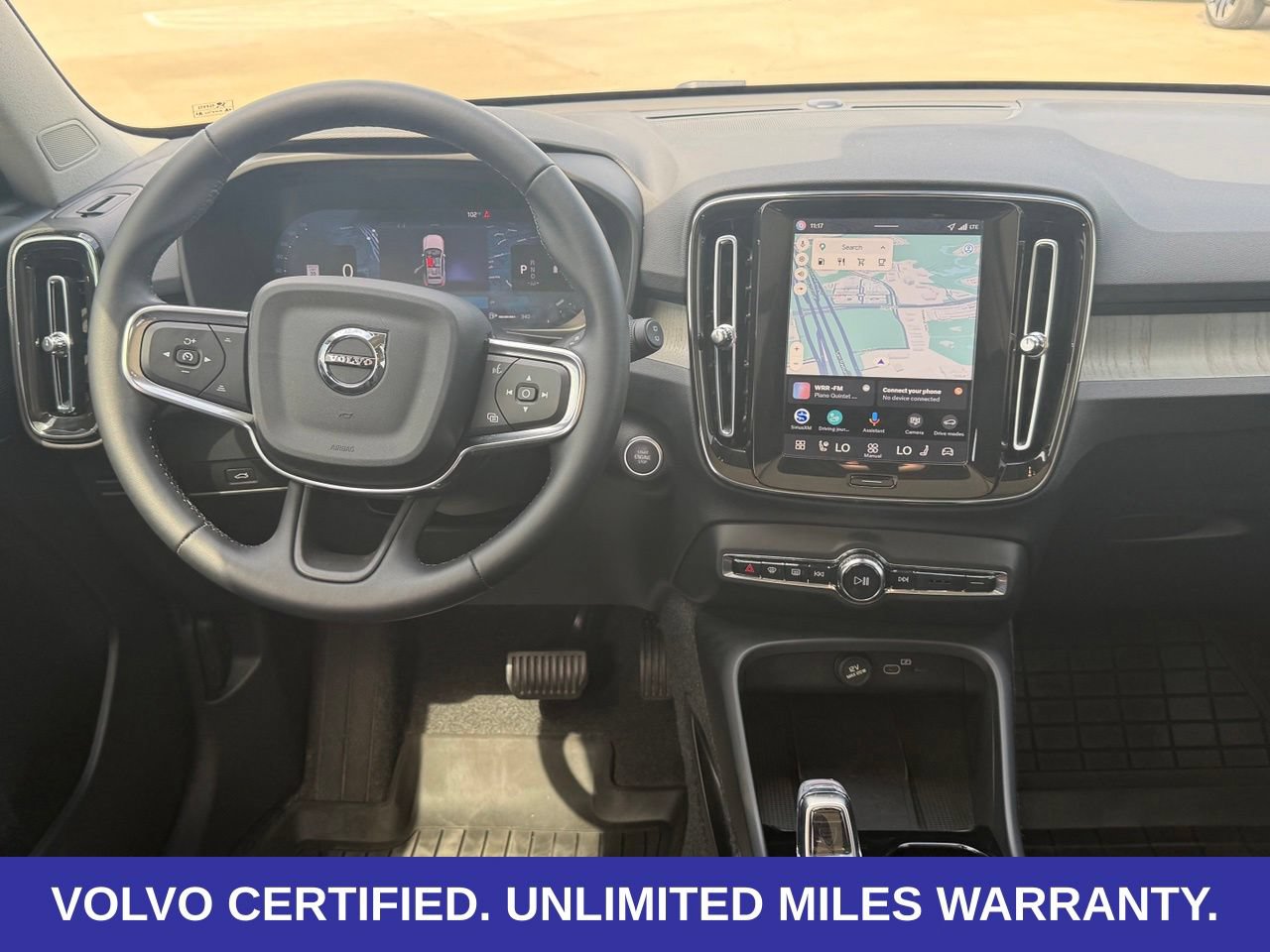 Certified 2026 Volvo XC40 B5 Plus AWD/4WD image 12