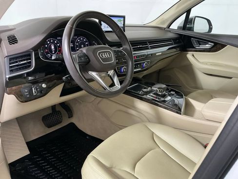 Used 2019 Audi Q7 3.0T Prestige AWD/4WD image 21