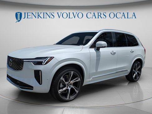 New 2025 Volvo XC90 B6 Ultra w/ Lounge Package image 7