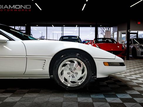 Used 1995 Chevrolet Corvette Coupe image 27