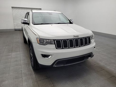 Used 2020 Jeep Grand Cherokee Limited image 14