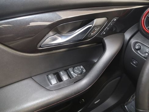 Used 2020 Chevrolet Blazer RS FWD image 35