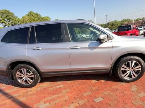 Used 2016 Honda Pilot EX-L image 2