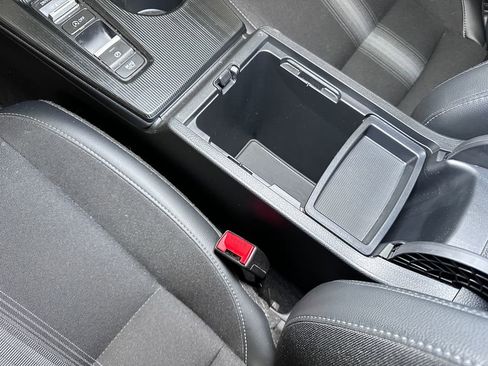 Used 2024 Honda Civic Sport image 39