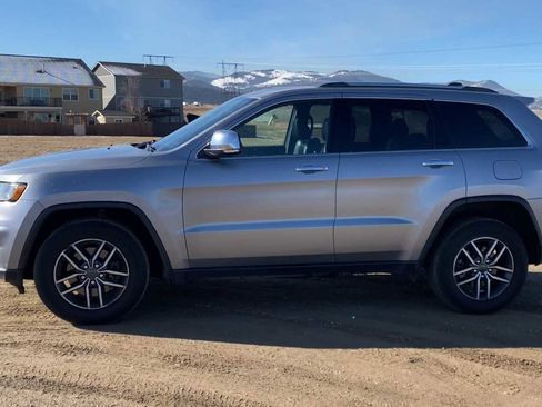 Certified 2021 Jeep Grand Cherokee Limited image 5