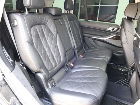 Used 2024 BMW X7 xDrive40i AWD/4WD image 40