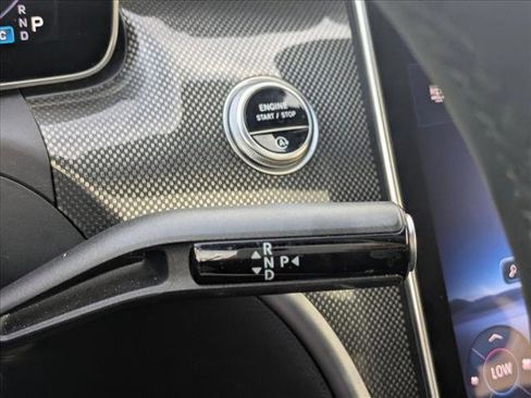 Used 2023 Mercedes-Benz C 300 Sedan image 12