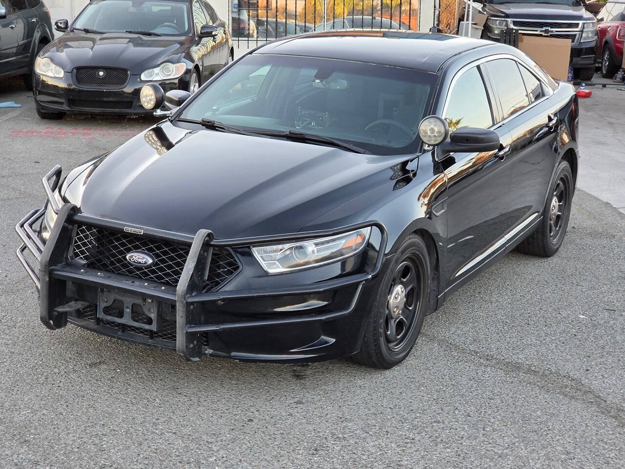 Used 2018 Ford Taurus Police Interceptor AWD image 8
