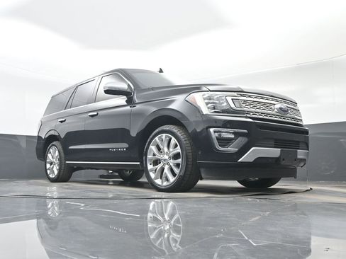 Used 2019 Ford Expedition Platinum RWD image 33