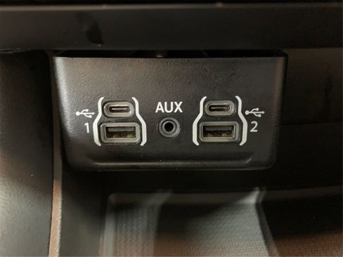 Used 2024 Dodge Durango GT image 37