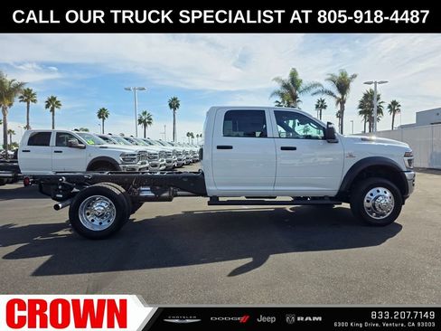 New 2026 RAM 5500 Tradesman w/ Chrome Appearance Group image 4