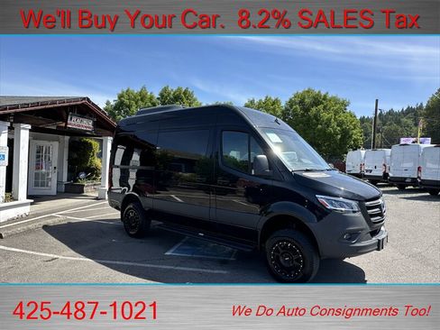 Used 2024 Mercedes-Benz Sprinter 2500 image 2