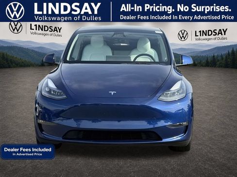Used 2023 Tesla Model Y Long Range AWD/4WD image 3