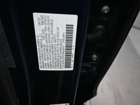 Certified 2023 Honda Pilot Touring image 18