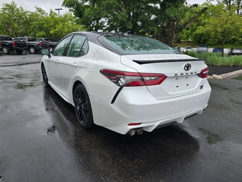 Used 2022 Toyota Camry XSE w/ Navigation Package AWD/4WD image 6