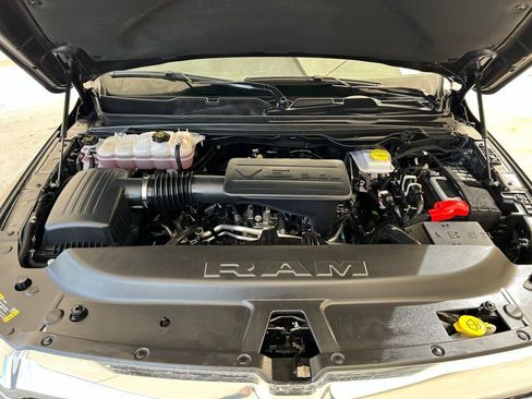 Used 2025 RAM 1500 Big Horn image 40
