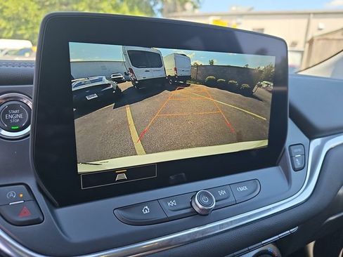 Used 2024 Chevrolet Blazer LT w/ Convenience Package FWD image 28