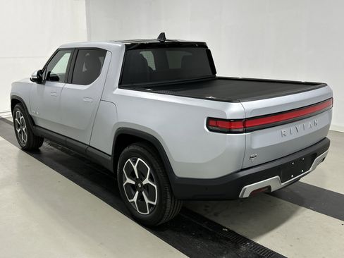 Used 2024 Rivian R1T Adventure AWD/4WD image 3