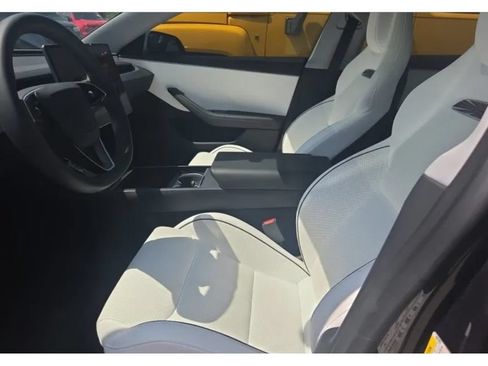 Used 2024 Tesla Model 3 Performance AWD/4WD image 5