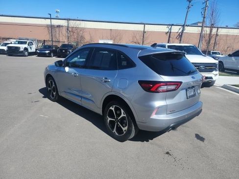 Certified 2023 Ford Escape ST-Line Elite w/ Premium Technology Package AWD/4WD image 7