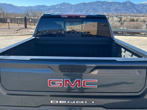 Used 2019 GMC Sierra 1500 Denali w/ Denali Ultimate Package image 12
