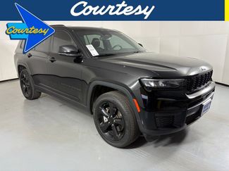 Used 2023 Jeep Grand Cherokee L Laredo video 1