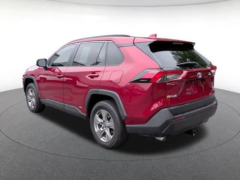 Used 2024 Toyota RAV4 LE AWD/4WD image 4