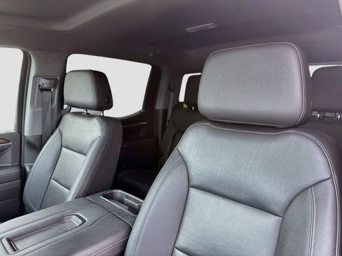 Used 2022 Chevrolet Silverado 1500 RST AWD/4WD image 13