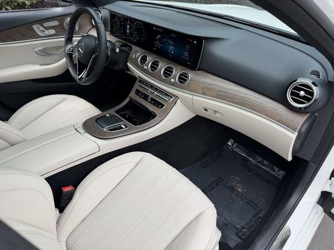 Used 2022 Mercedes-Benz E 350 Sedan image 32
