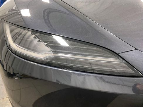 Used 2025 Tesla Model 3 Long Range image 32