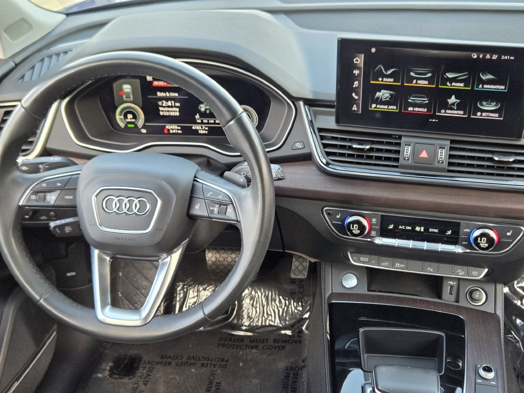 Used 2021 Audi Q5 e Premium Plus w/ Premium Plus Package AWD/4WD image 34