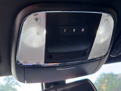 Used 2022 Dodge Charger R/T RWD image 25
