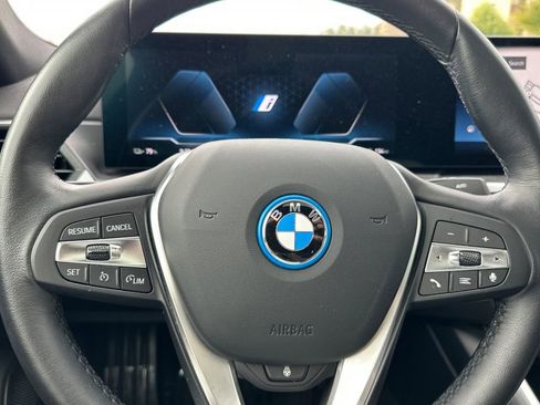Used 2023 BMW i4 eDrive35 w/ Premium Package image 25