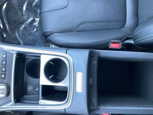 Used 2023 Hyundai Santa Fe Calligraphy image 23