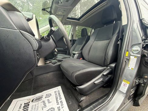 Used 2015 Toyota RAV4 XLE FWD image 8