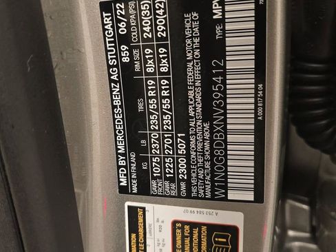 Certified 2022 Mercedes-Benz GLC 300 GLC 300 w/ Premium Package Lite image 9