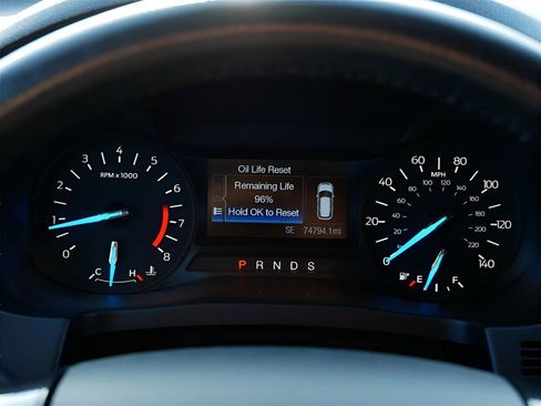 Used 2019 Ford Explorer XLT w/ Class III Trailer Tow Package image 22