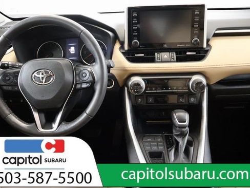 Used 2021 Toyota RAV4 XLE Premium AWD/4WD image 16