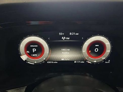 Used 2023 Nissan Pathfinder Platinum AWD/4WD image 8