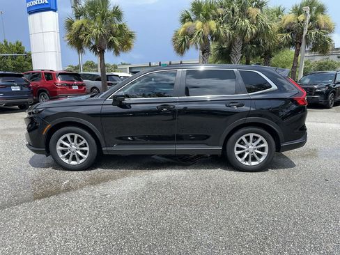 Used 2024 Honda CR-V EX image 3