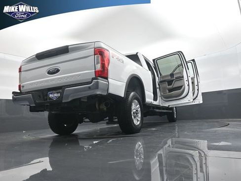 Used 2019 Ford F250 XLT w/ XLT Value Package AWD/4WD image 29