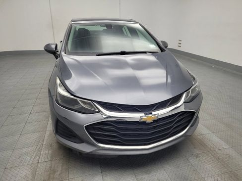 Used 2019 Chevrolet Cruze LT w/ Convenience Package image 14