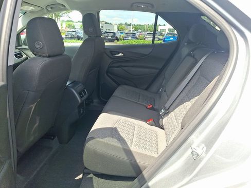 Certified 2024 Chevrolet Equinox LT FWD image 10