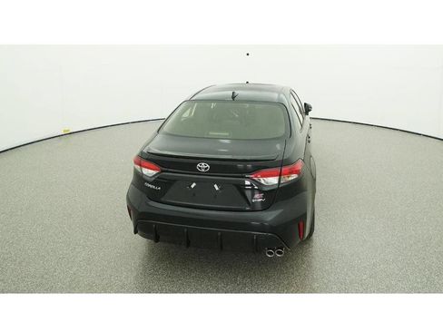 Used 2026 Toyota Corolla SE FWD image 8