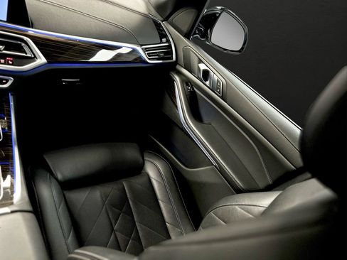 Used 2023 BMW X5 xDrive40i AWD/4WD image 13