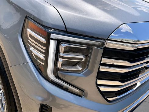 Used 2025 GMC Sierra 1500 SLT RWD image 28