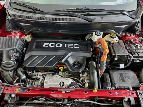 Used 2018 GMC Terrain SLE image 28