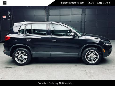 Used 2014 Volkswagen Tiguan S FWD image 7
