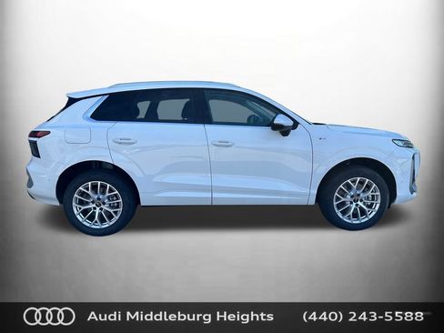 Used 2026 Audi Q3 quattro 2.0T AWD/4WD image 9